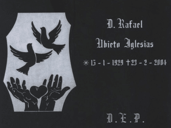 lapida grabada funeraria paraiso jaca 77.png